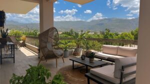 Emalyn Ενοικιαζόμενο κατάλυμα Καλαμάτα Μεσσηνίας Airbnb Εταιρεία Διαχείρισης Καταλυμάτων Perla Homes