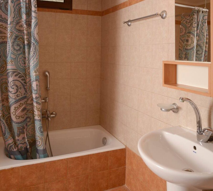 Μαni Rocks Ενοικιαζόμενη κατοικία Τσέρια Καρδαμύλη Μεσσηνίας, Airbnb Εταιρεία Διαχείρισης Καταλυμάτων Perla Homes Τσέρια Καρδαμύλη Μεσσηνίας.