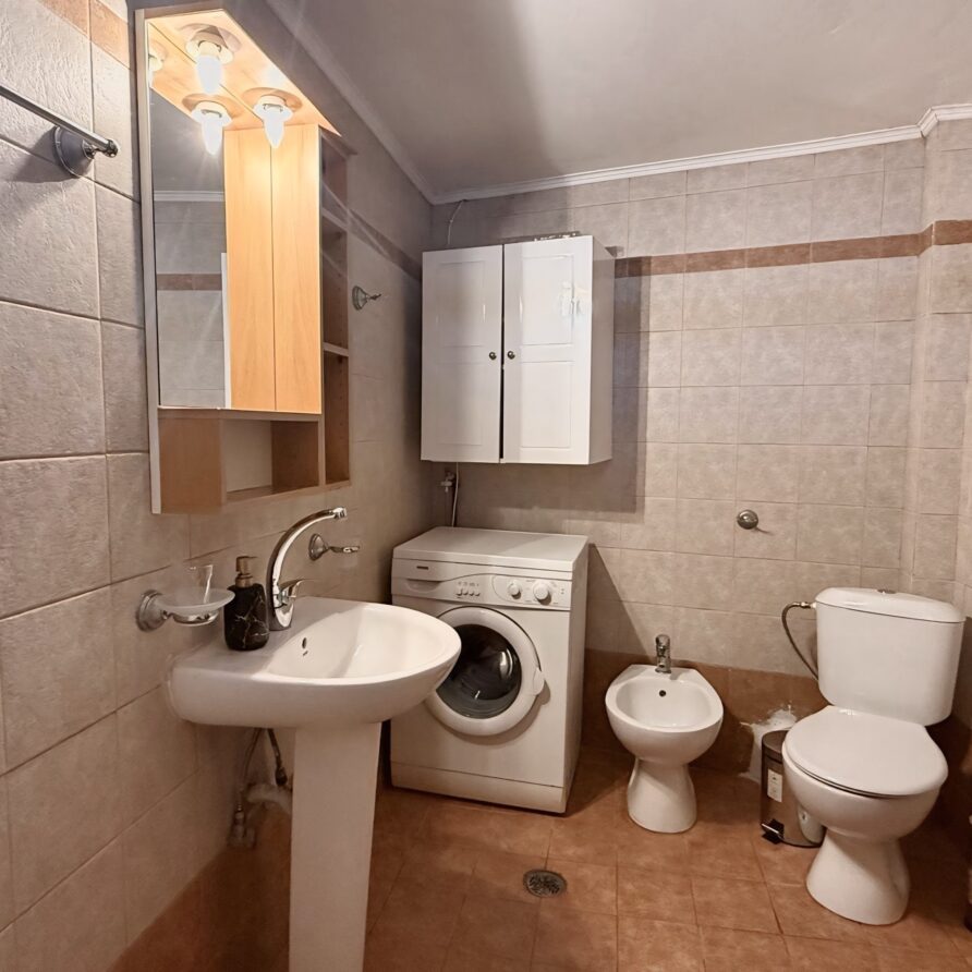 Μαni Rocks Ενοικιαζόμενη κατοικία Τσέρια Καρδαμύλη Μεσσηνίας, Airbnb Εταιρεία Διαχείρισης Καταλυμάτων Perla Homes Τσέρια Καρδαμύλη Μεσσηνίας.