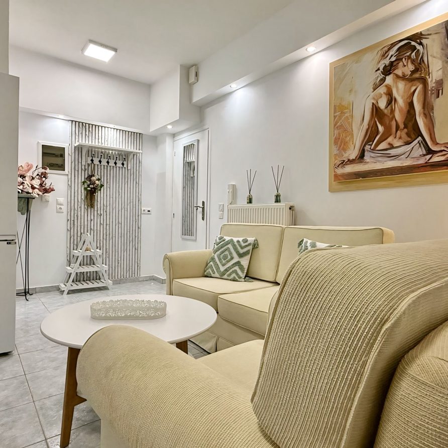 Ενοικιαζόμενο διαμέρισμα Andrianna's Garden για διακοπές στην Καλαμάτα Airbnb Εταιρεία Διαχείρισης Καταλυμάτων Perla Homes