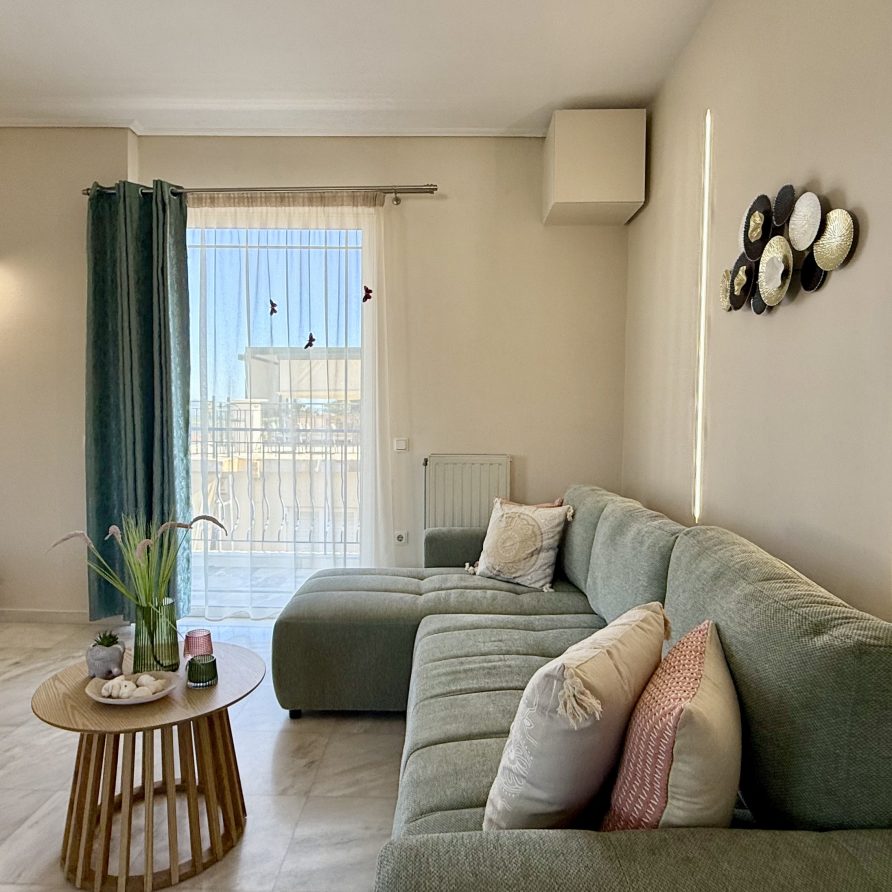 Ενοικιαζόμενο διαμέρισμα Free Spirit Sophie για διακοπές στην Καλαμάτα Airbnb Εταιρεία Διαχείρισης Καταλυμάτων Perla Homes