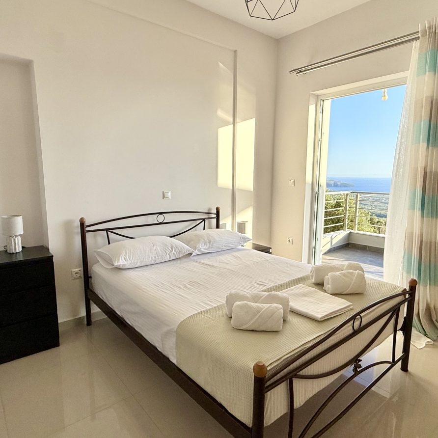 ΕνοικιαζόμενοThe Perch Villa για διακοπές στην Βέργα Καλαματα Airbnb Εταιρεία Διαχείρισης Καταλυμάτων Perla Homes