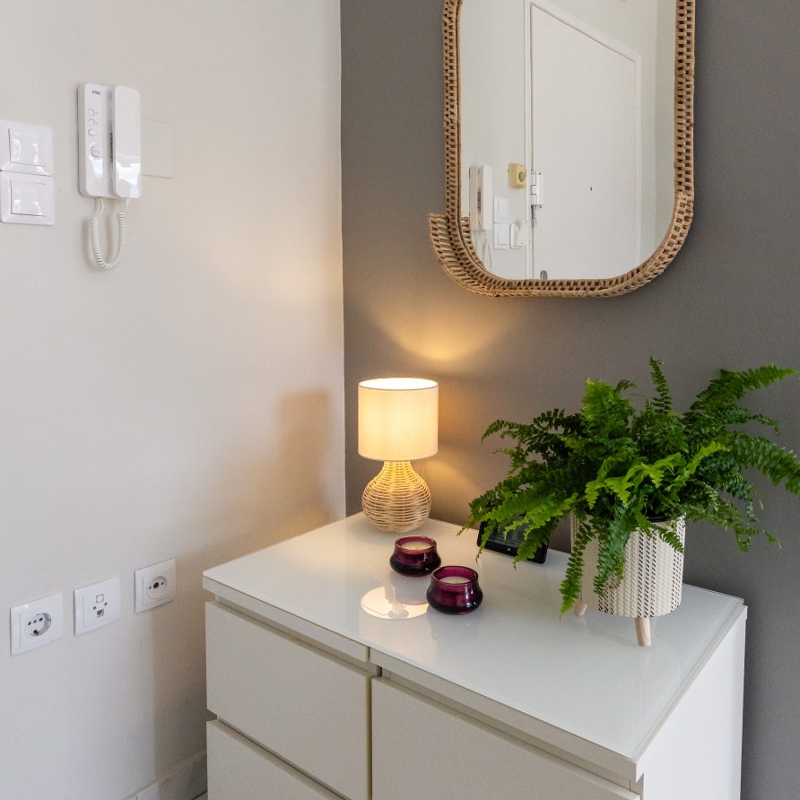 Ενοικιαζόμενο διαμέρισμα Ethereal Luxury Apartment για διακοπές στην Καλαμάτα Airbnb Εταιρεία Διαχείρισης Καταλυμάτων Perla Homes