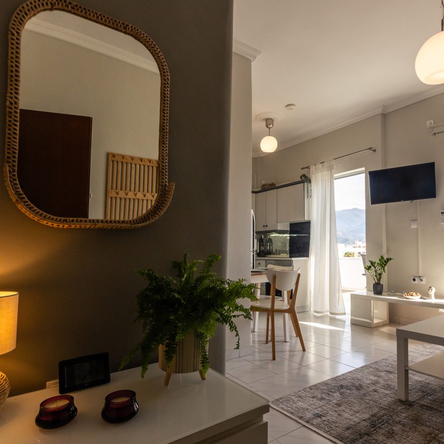 Ενοικιαζόμενο διαμέρισμα Ethereal Luxury Apartment για διακοπές στην Καλαμάτα Airbnb Εταιρεία Διαχείρισης Καταλυμάτων Perla Homes