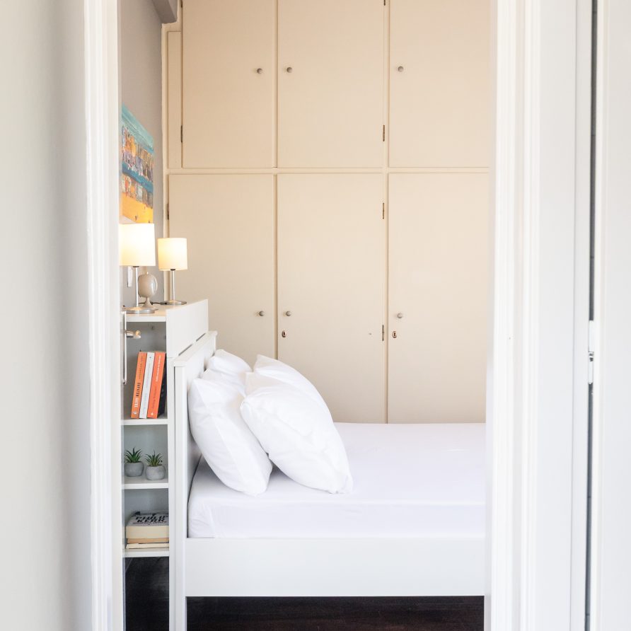 Ενοικιαζόμενο διαμέρισμα Ethereal Luxury Apartment για διακοπές στην Καλαμάτα Airbnb Εταιρεία Διαχείρισης Καταλυμάτων Perla Homes