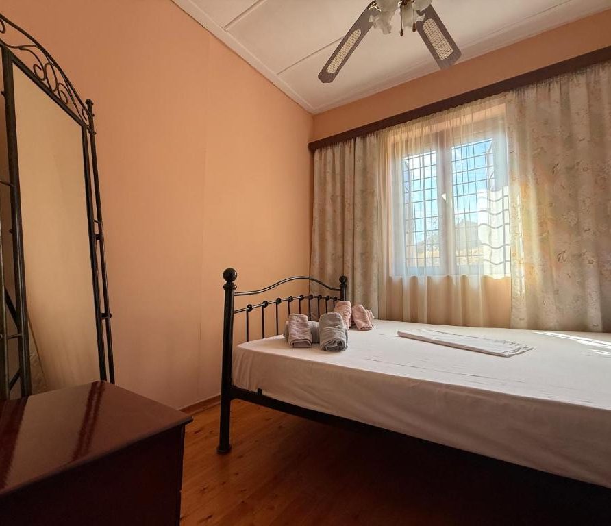 Antreas House Apartment Ενοικιαζόμενο κατάλυμα Βαλύρα Μεσσηνίας Airbnb Εταιρεία Διαχείρισης Καταλυμάτων Perla Homes