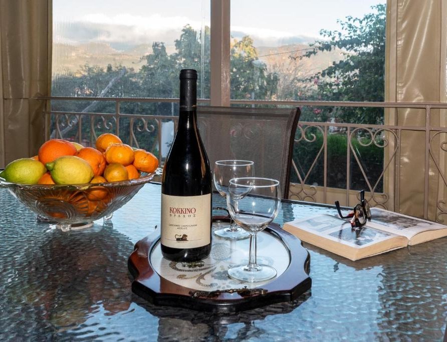 Antreas House Apartment Ενοικιαζόμενο κατάλυμα Βαλύρα Μεσσηνίας Airbnb Εταιρεία Διαχείρισης Καταλυμάτων Perla Homes