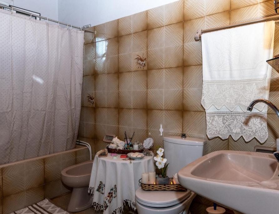 Antreas House Apartment Ενοικιαζόμενο κατάλυμα Βαλύρα Μεσσηνίας Airbnb Εταιρεία Διαχείρισης Καταλυμάτων Perla Homes