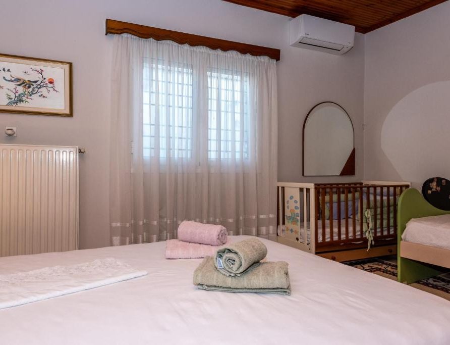 Antreas House Apartment Ενοικιαζόμενο κατάλυμα Βαλύρα Μεσσηνίας Airbnb Εταιρεία Διαχείρισης Καταλυμάτων Perla Homes