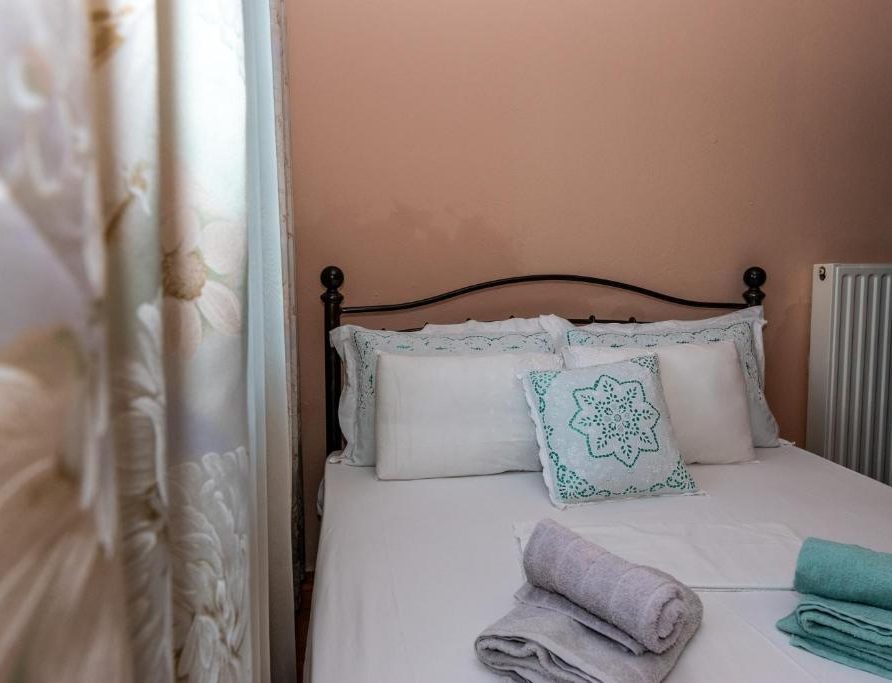 Antreas House Apartment Ενοικιαζόμενο κατάλυμα Βαλύρα Μεσσηνίας Airbnb Εταιρεία Διαχείρισης Καταλυμάτων Perla Homes