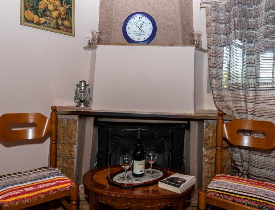 Antreas House Apartment Ενοικιαζόμενο κατάλυμα Βαλύρα Μεσσηνίας Airbnb Εταιρεία Διαχείρισης Καταλυμάτων Perla Homes