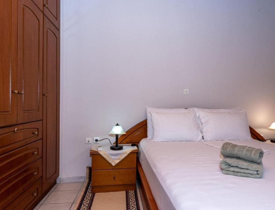 Antreas House Apartment Ενοικιαζόμενο κατάλυμα Βαλύρα Μεσσηνίας Airbnb Εταιρεία Διαχείρισης Καταλυμάτων Perla Homes