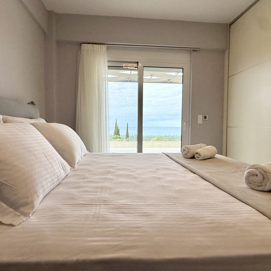 Villa Palomar Ενοικιαζόμενη βίλα Κυπαρισσία Airbnb Εταιρεία Διαχείρισης Καταλυμάτων Perla Homes