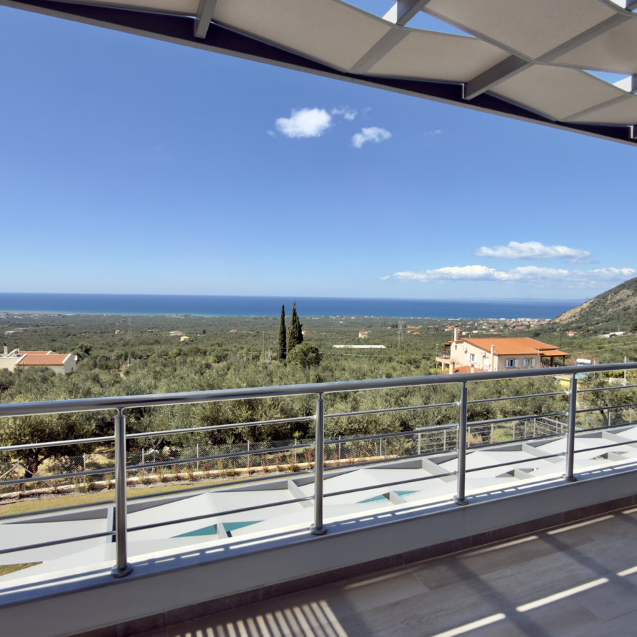 Villa Luna Sol Ενοικιαζόμενη βίλα Κυπαρισσία Airbnb Εταιρεία Διαχείρισης Καταλυμάτων Perla Homes