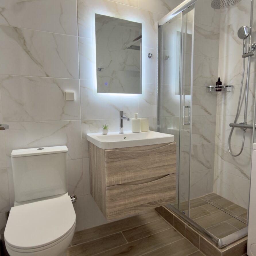 Beachside Nook Ενοικιαζόμενο κατάλυμα Καλαμάτα Μεσσηνίας Airbnb Εταιρεία Διαχείρισης Καταλυμάτων Perla Homes