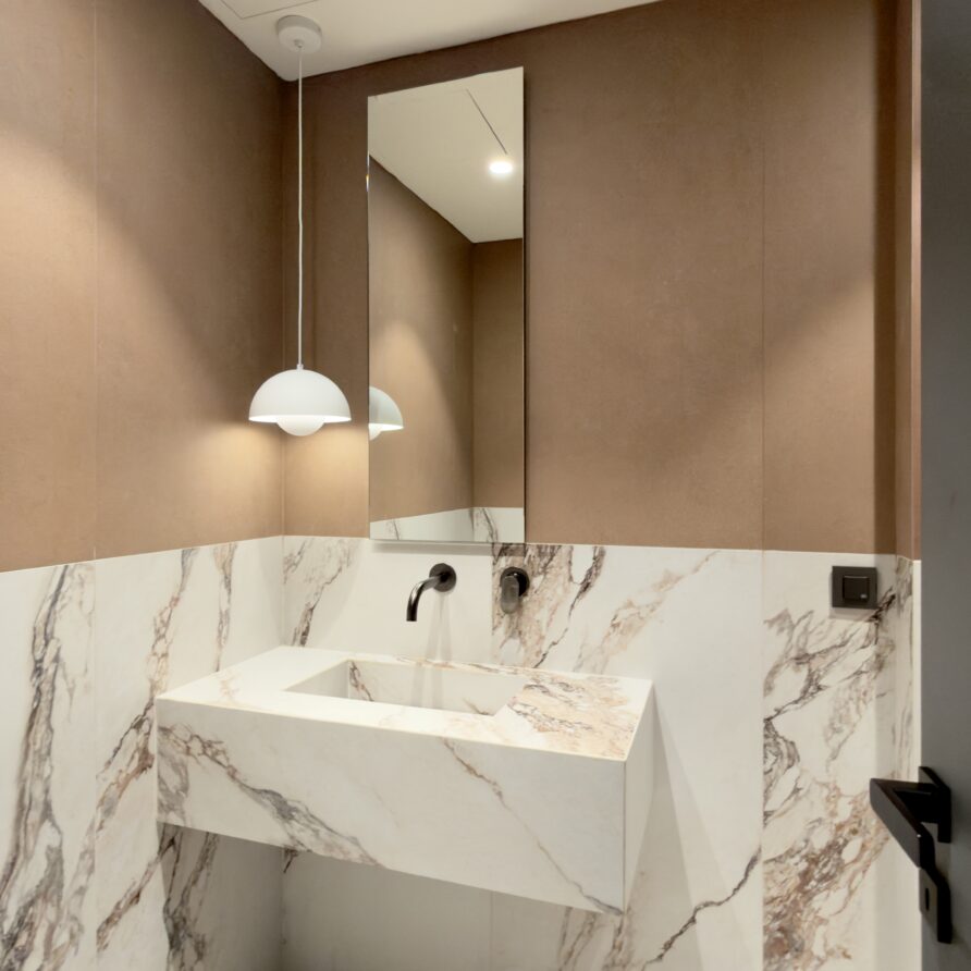 Aeolis Residence Ενοικιαζόμενο κατάλυμα Καλαμάτα Μεσσηνίας Airbnb Εταιρεία Διαχείρισης Καταλυμάτων Perla Homes