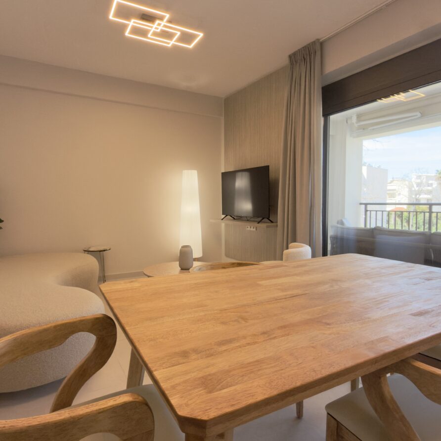 Alyne Ενοικιαζόμενο κατάλυμα Καλαμάτα Μεσσηνίας Airbnb Εταιρεία Διαχείρισης Καταλυμάτων Perla Homes