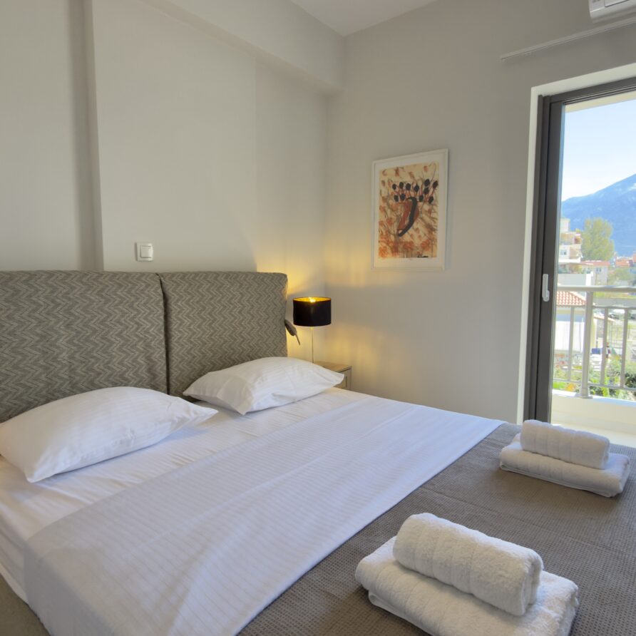 Alyne Ενοικιαζόμενο κατάλυμα Καλαμάτα Μεσσηνίας Airbnb Εταιρεία Διαχείρισης Καταλυμάτων Perla Homes