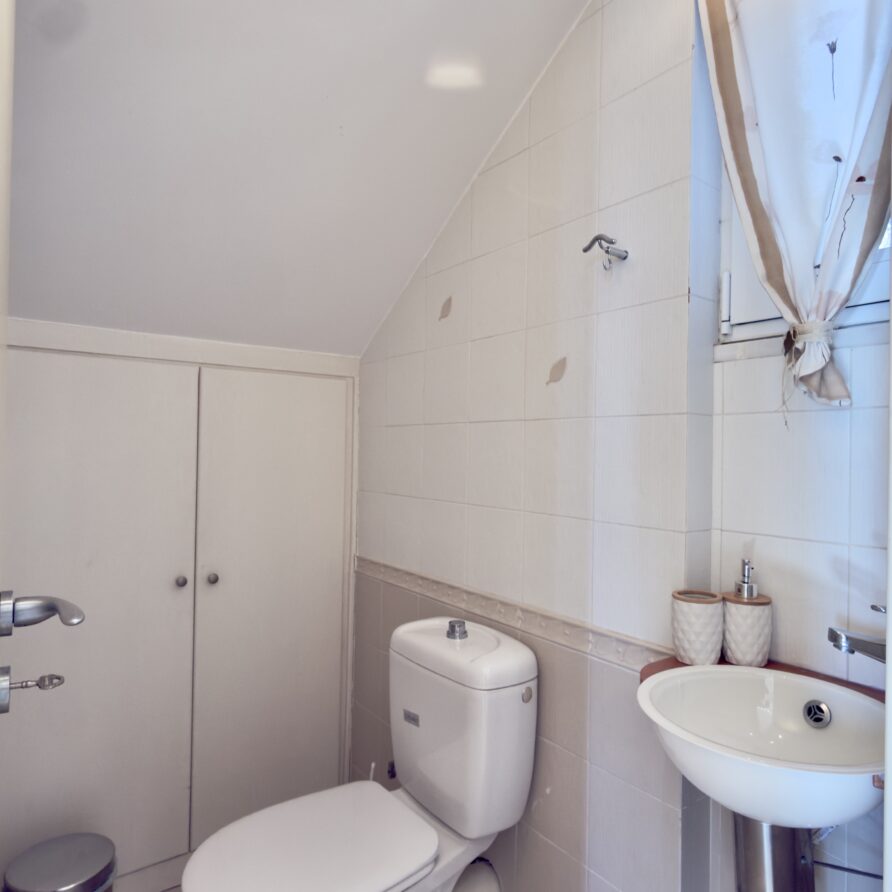 Lumaverde Camellia Ενοικιαζόμενa suites Σάντοβα Αβίας Airbnb Εταιρεία Διαχείρισης Καταλυμάτων Perla Homes