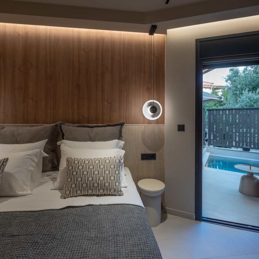 Superior Suite with Mini Pool Spa A08